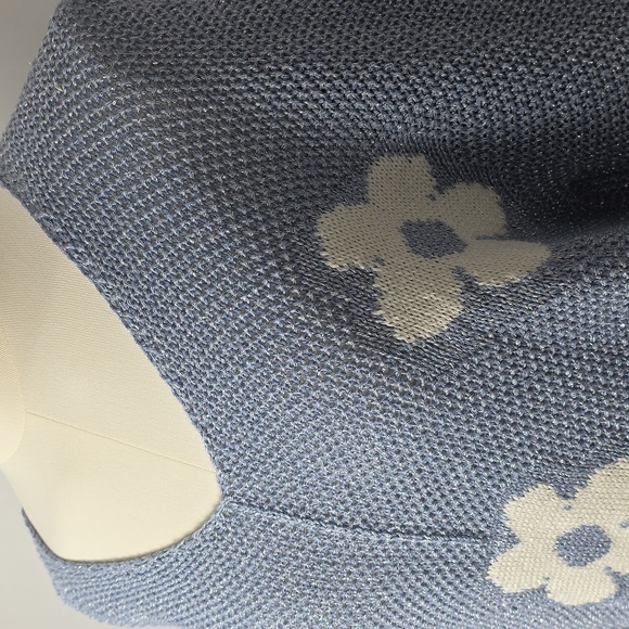 Frank Lyman Montreal Floral Knit Sweater Blue Metallic 3/4 Sleeve Top - Picture 2 of 7